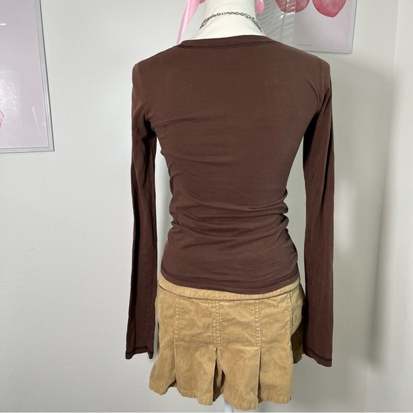 Hollister Vtg Y2K Brown Long Sleeve Graphic Top Pink Logo Womens Small - Picture 5 of 7